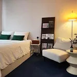 Moment Mansion